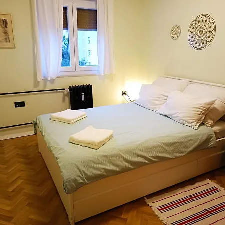 Apartment Weekly&less Near Campus With Fast Wi-fi And Free Parking Rijeka