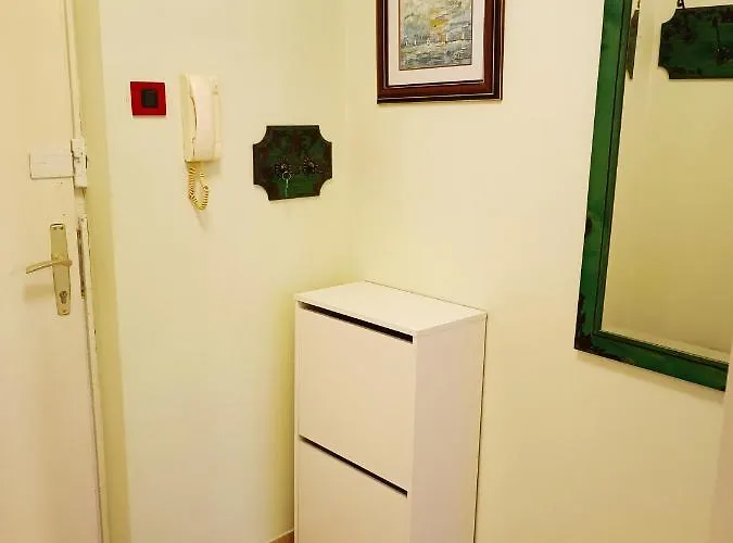 Apartament Weekly&less Near Campus With Fast Wi-fi And Free Parking Rijeka